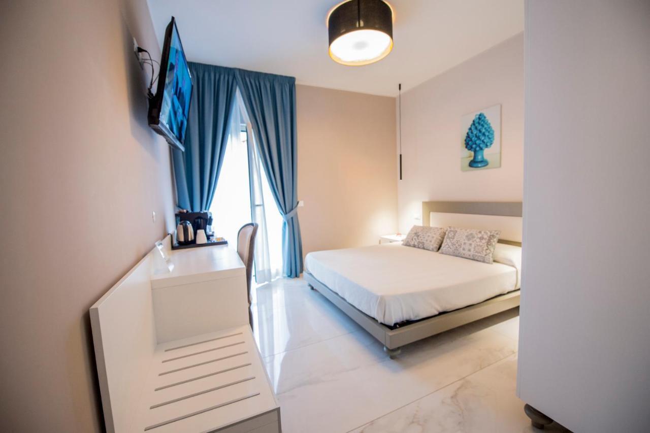 Milazzo Aeolian Sea Port B&B Exterior photo